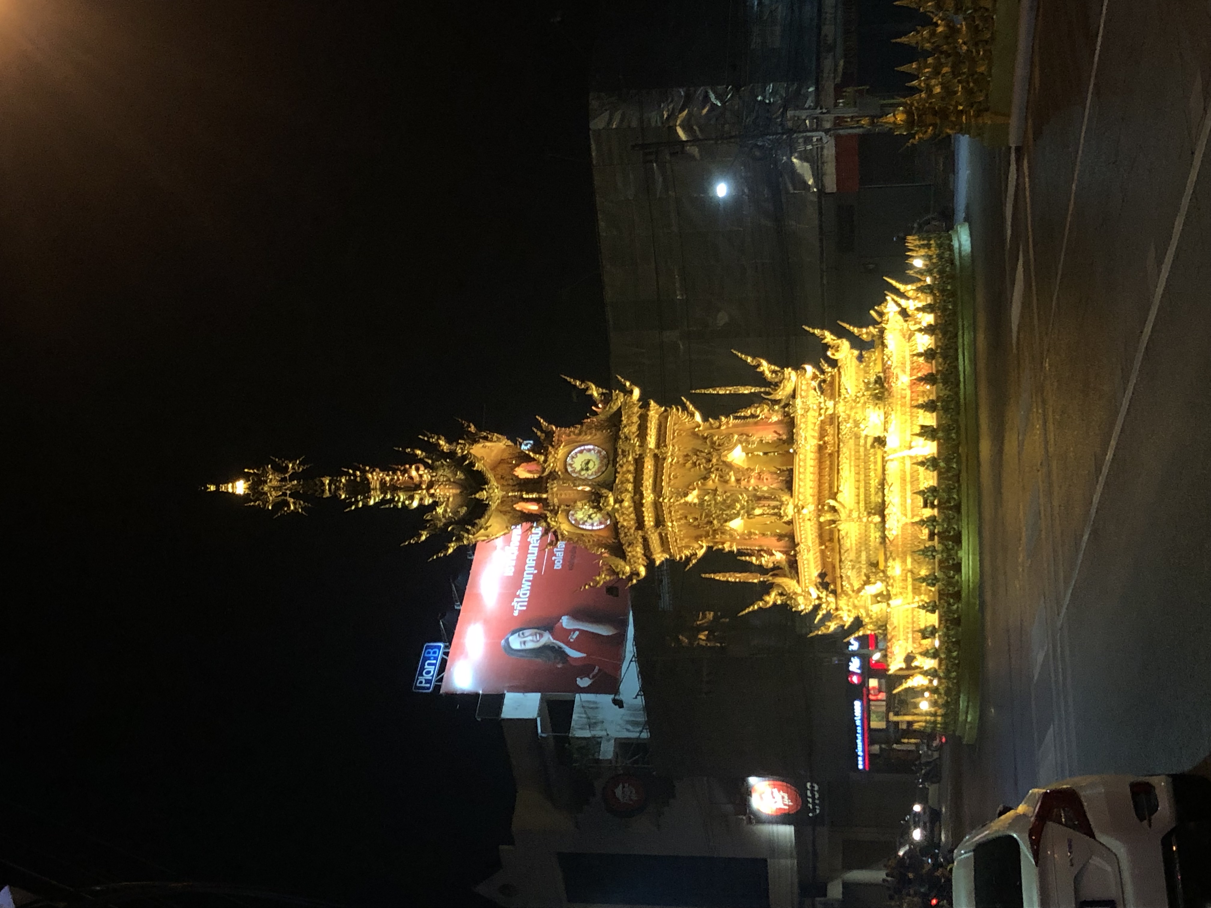 golden clock Chiang Rai